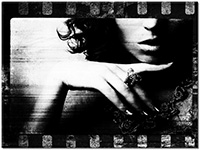 Versiune: alb-negru