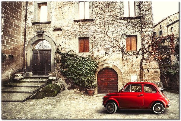 Tablou: Fiat 500 şi casă italiană veche